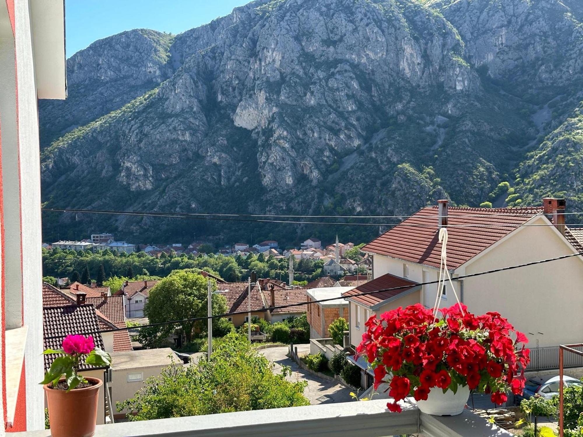 Nuni Apartments Mostar Esterno foto